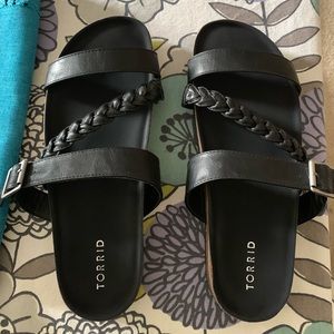 Brand new black sandals 11W